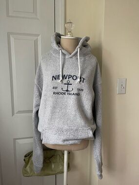 Newport Rhode Island Anchor Hoodie - Light Gray